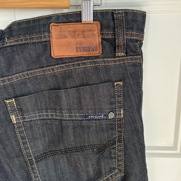 Mavi Zach straight leg jeans - Picture 6 of 11